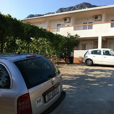 Studio Gradac 11332c Apartament Gradac (Split-Dalmatia)