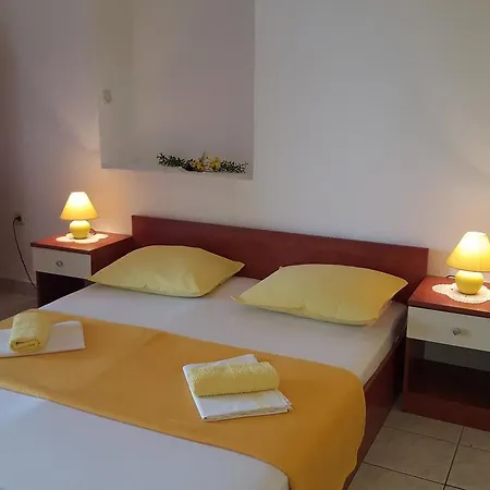 Studio Gradac 11332c Gradac (Split-Dalmatia)
